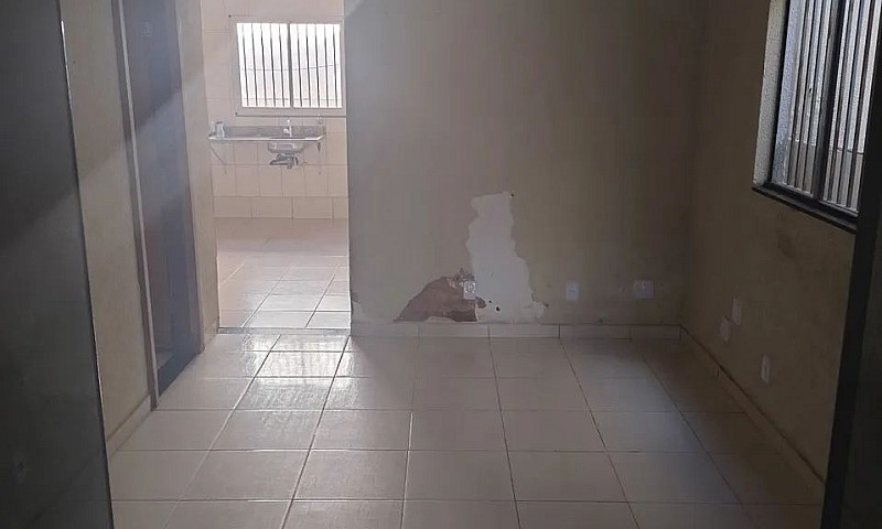 Casa Disponível ...