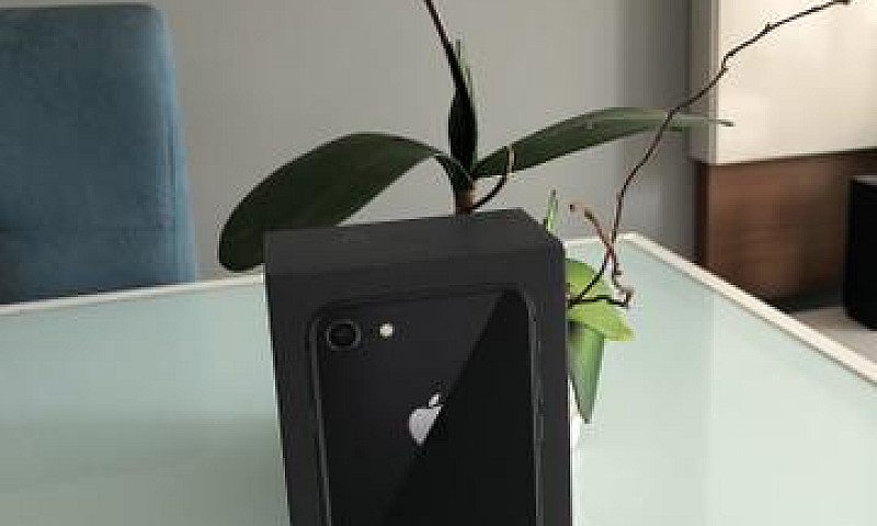 Iphone 8 64Gb...
