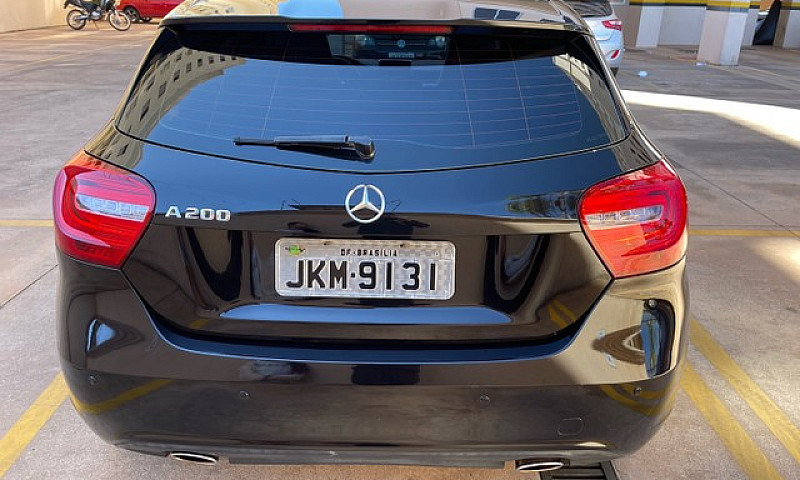 Mercedes-Benz A 200 ...