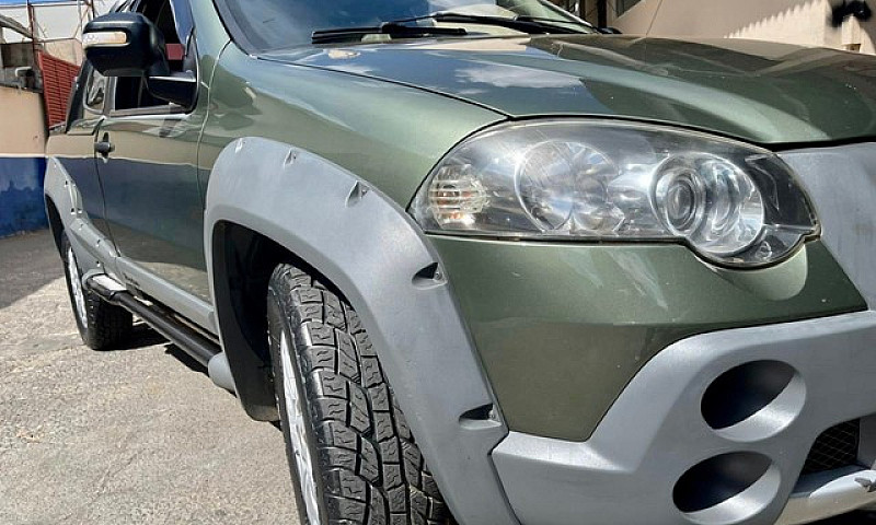 Strada Cd 1.8 2012 A...