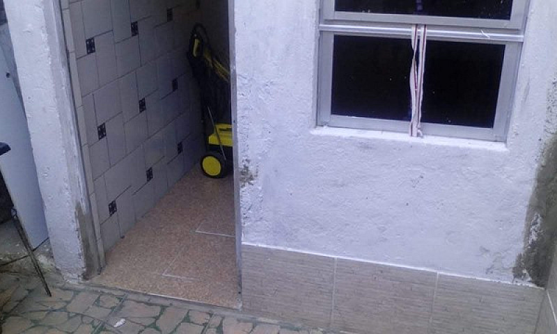 Alugo R$ 800...