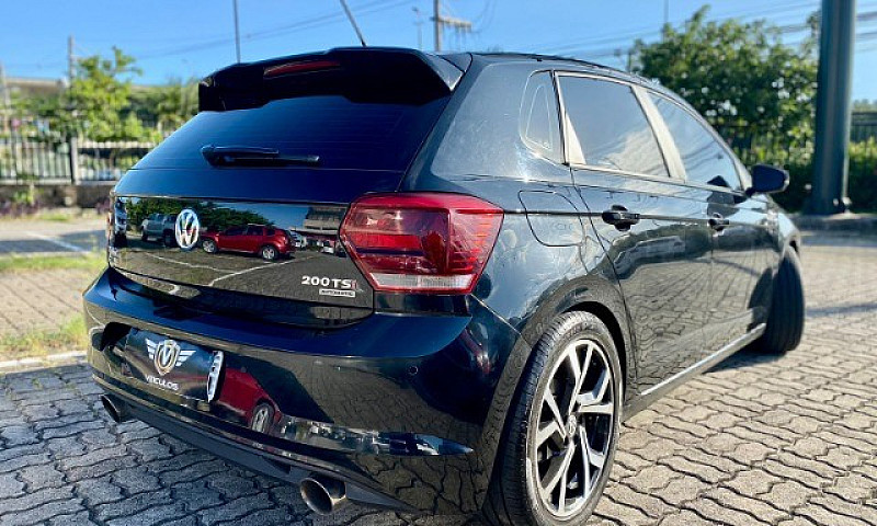 Vw Polo Highline Tsi...