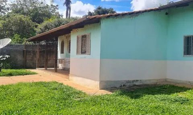 Ótima Casa Com Frent...