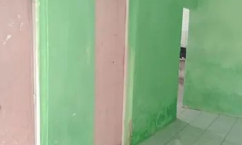 Aluga-Se Casa Em Our...