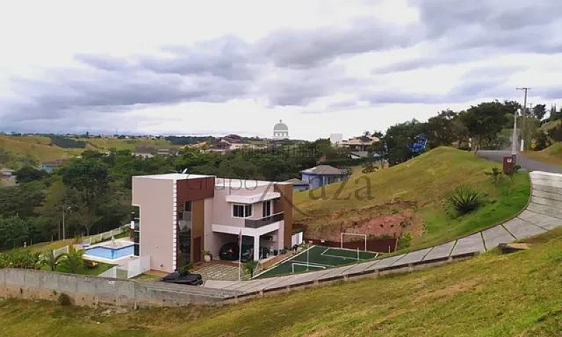 Magnífico Sobrado Em...