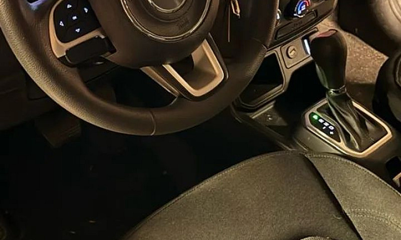 Jeep Renegade 1.8 4X...