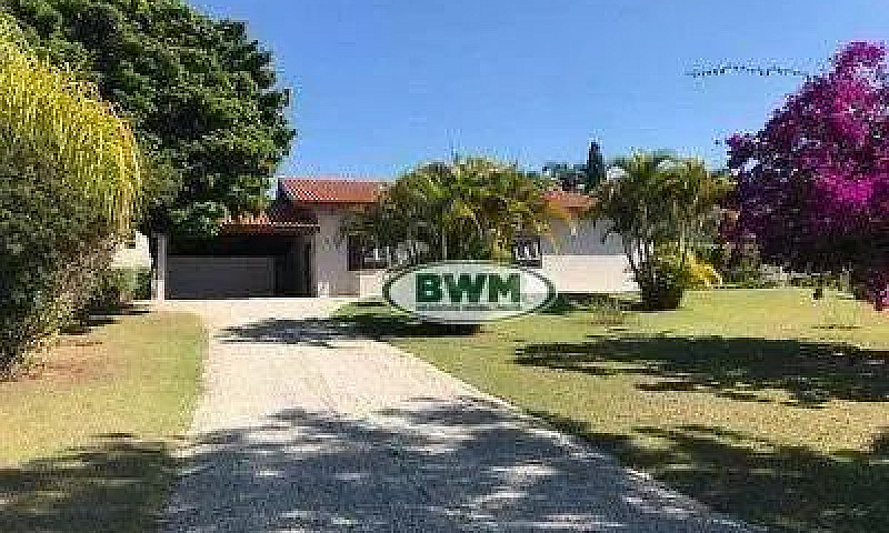 Casa Com 3 Dormitóri...