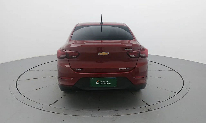 Chevrolet Onix Plus ...