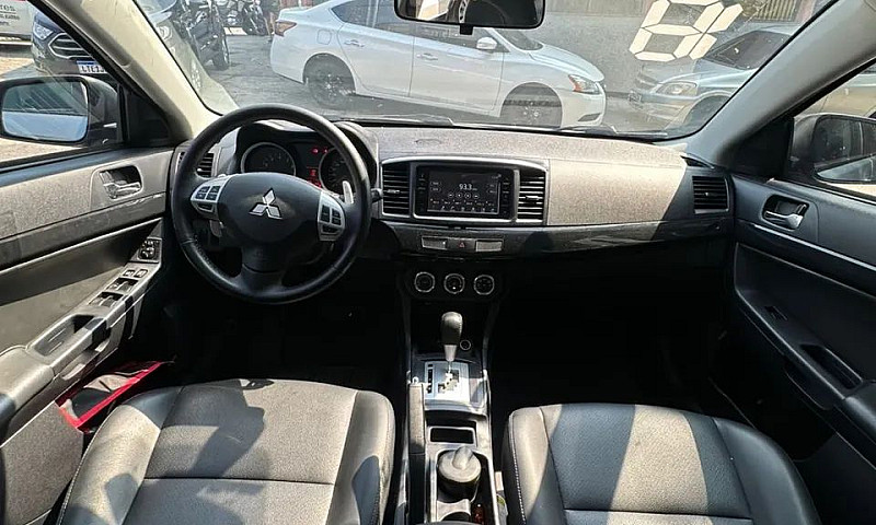 Mitsubishi Lancer Hl...