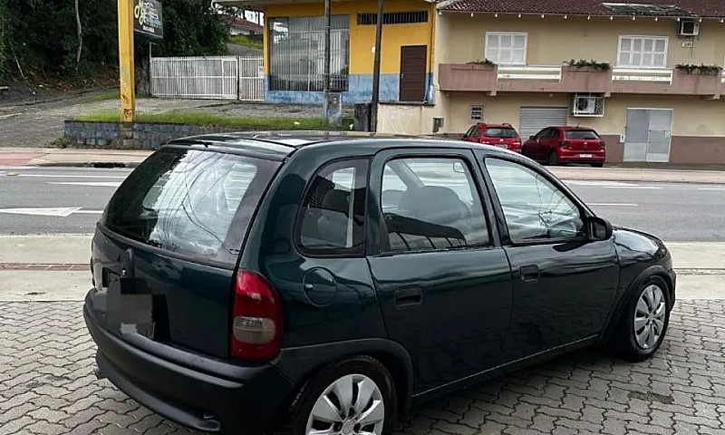 Chevrolet Corsa Wind...