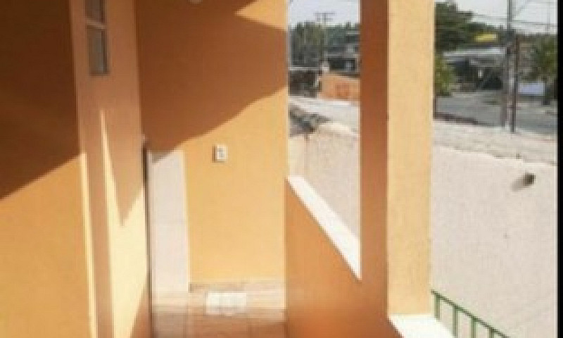 1 Qto Com Garagem Qd...