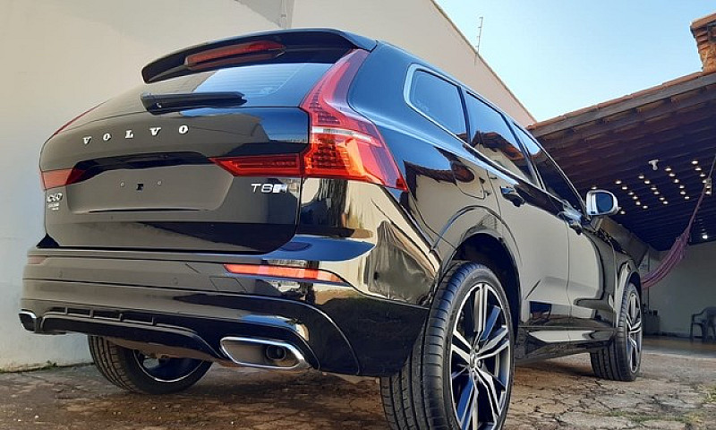 Volvo Xc60 T8 R Desi...