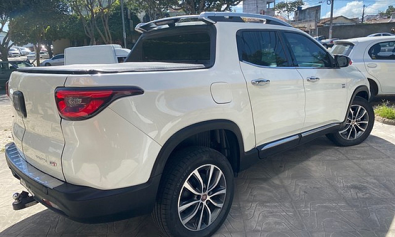 Fiat Toro Volcano 4X...