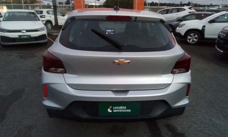 Chevrolet Onix Plus ...