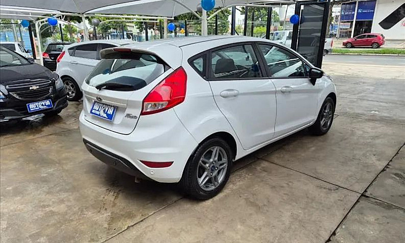 Ford Fiesta Sel 1.6 ...