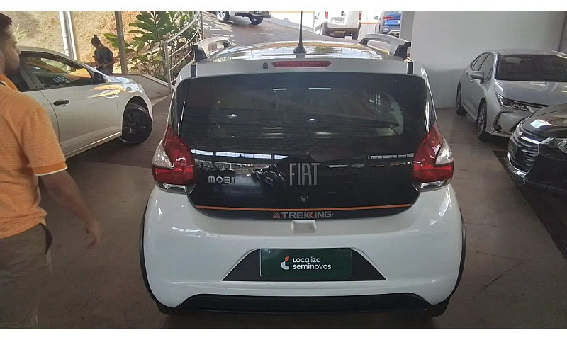 Fiat Mobi Trekking 1...