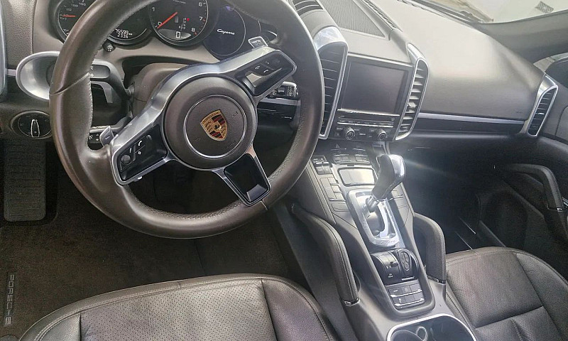 Porsche Cayenne V6 3...