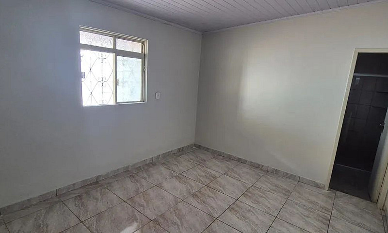 Casa 3 Quartos 1 Sui...