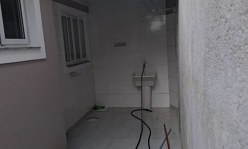 Alugo Casa Mensal...
