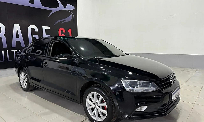 Volkswagen Jetta Tre...