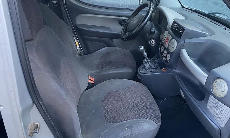 Fiat Doblo Essence 1...