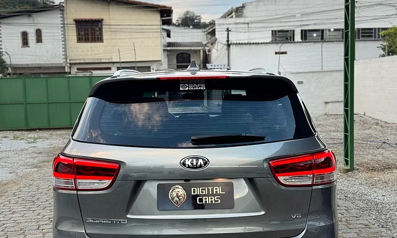 Kia Motors Sorento 3...