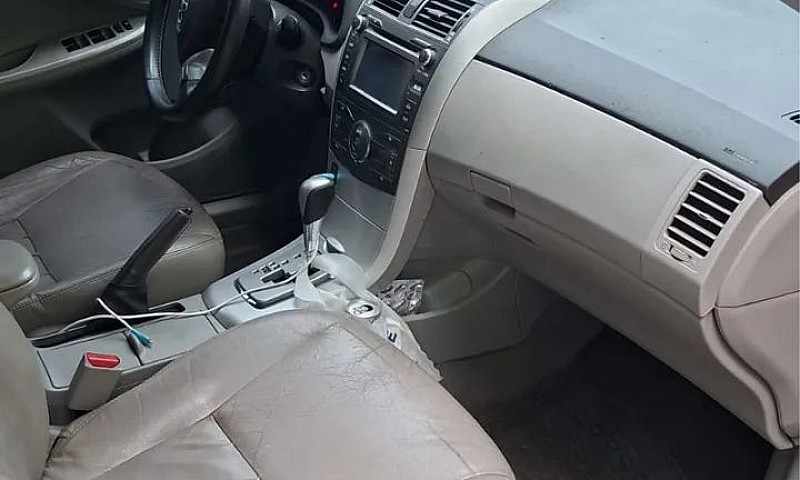 Toyota Corolla Xei 2...