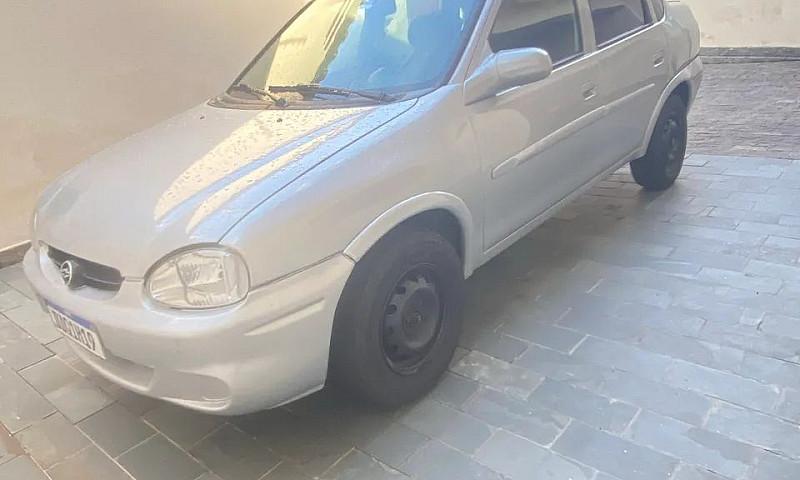 Chevrolet Corsa Seda...