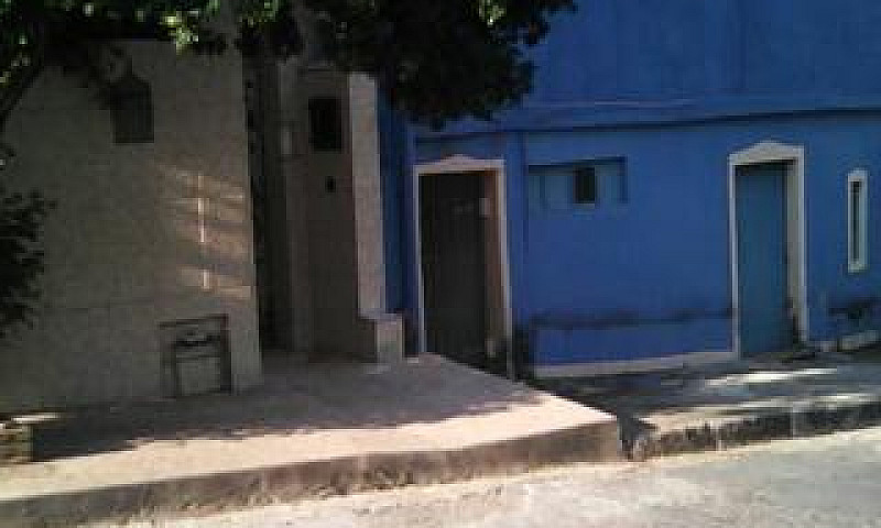 Barracão No Bairro J...