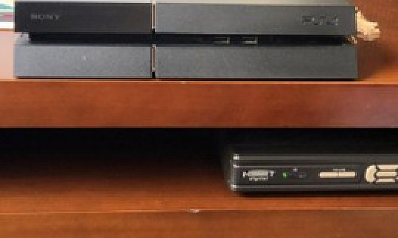 Playstation 4 - Ps4...