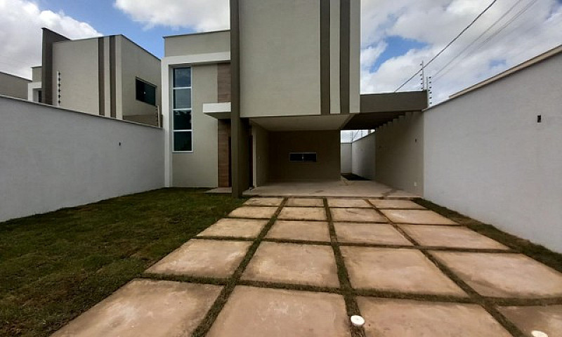 Excelente Casa Araca...