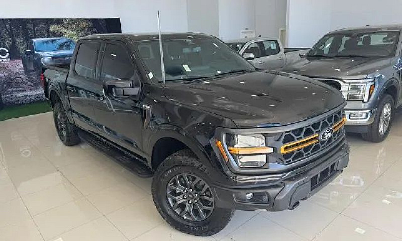 Ford F-150 Tremor 5....