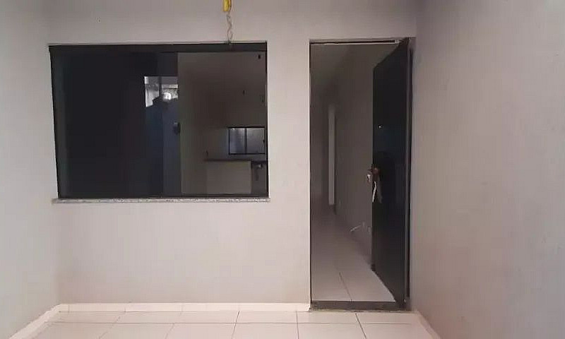 Casa Com 2 Quartos N...