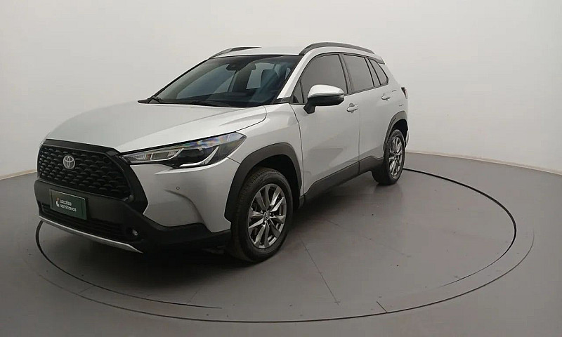 Toyota Corolla Cross...