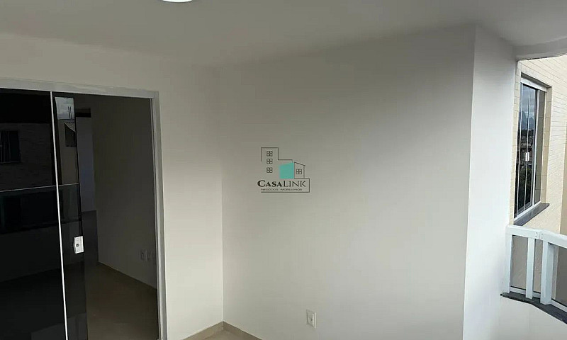 Apartamento Novo De ...