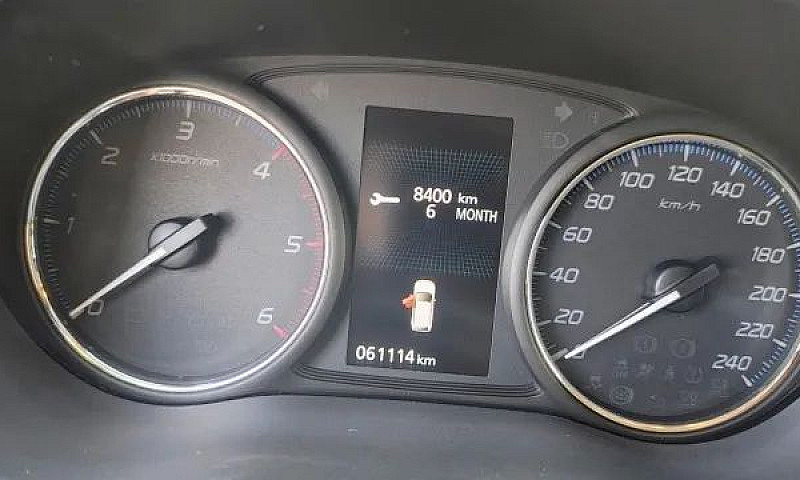 Mitsubishi Outlander...