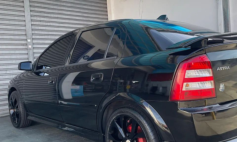 Chevrolet Astra Eleg...