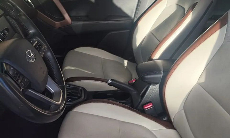 Hyundai Creta Presti...
