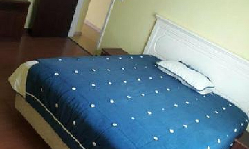 Moradia Em Quarto Pr...