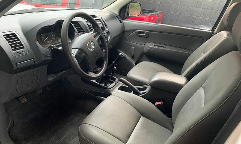Hilux 3.0 4X4 Cs...