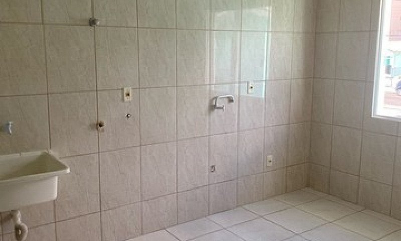 Aluga-Se Apartamento...