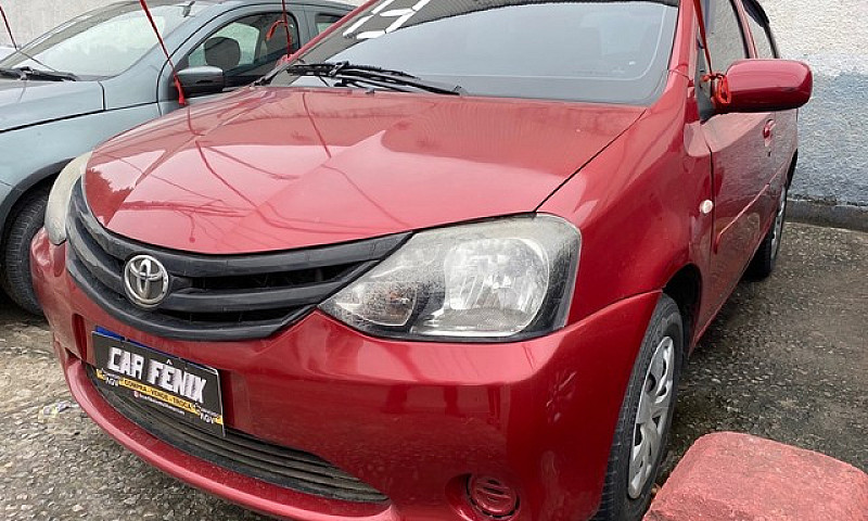 Toyota Etios Hb 1.3 ...