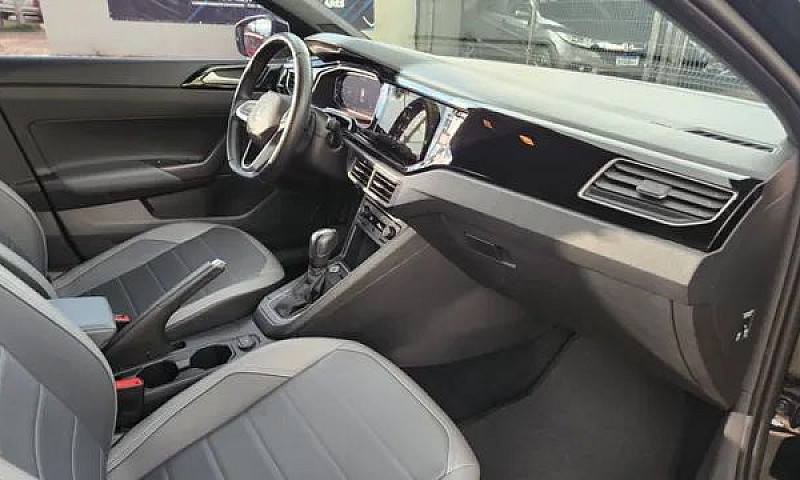 Volkswagen Nivus Hig...