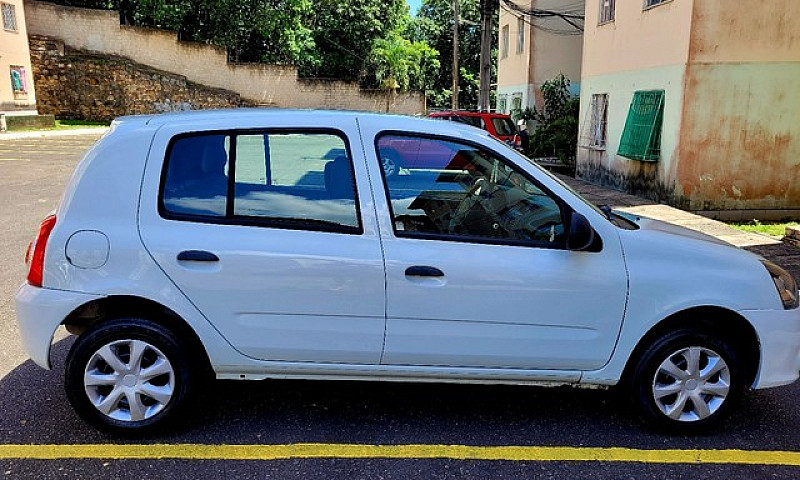 Clio 1.0 2014...