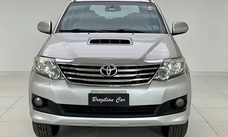 Toyota Hilux Sw4 Srv...