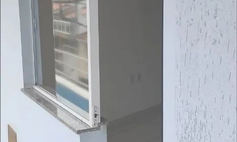 Aluga-Se Apartamento...