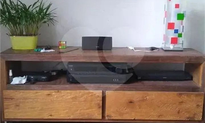 Casa Em Condomínio À...