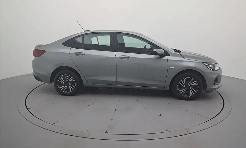 Chevrolet Onix Plus ...