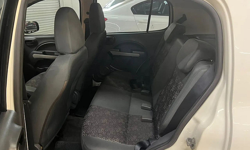 Fiat Uno Vivace 1.0 ...