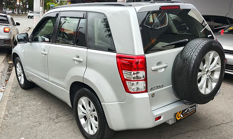 Suzuki Grand Vitara ...